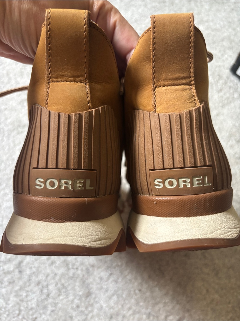 Sorel Kinetic Caribou Women's Tan and Gray Winter Lace-Up Boots, Sz 10 - Picture 9 of 11